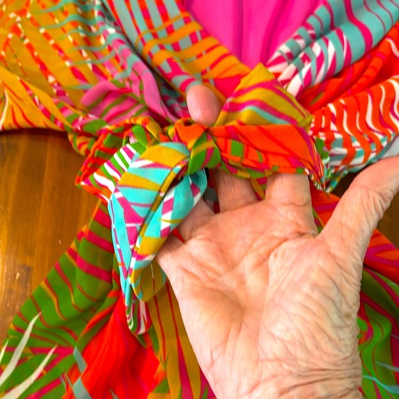 WHITE BIRCH BOUTIQUE ROMPER FLIRTY TROPICAL LOOSE FITTING TOP ELASTIC WAIST L - Picture 15 of 15